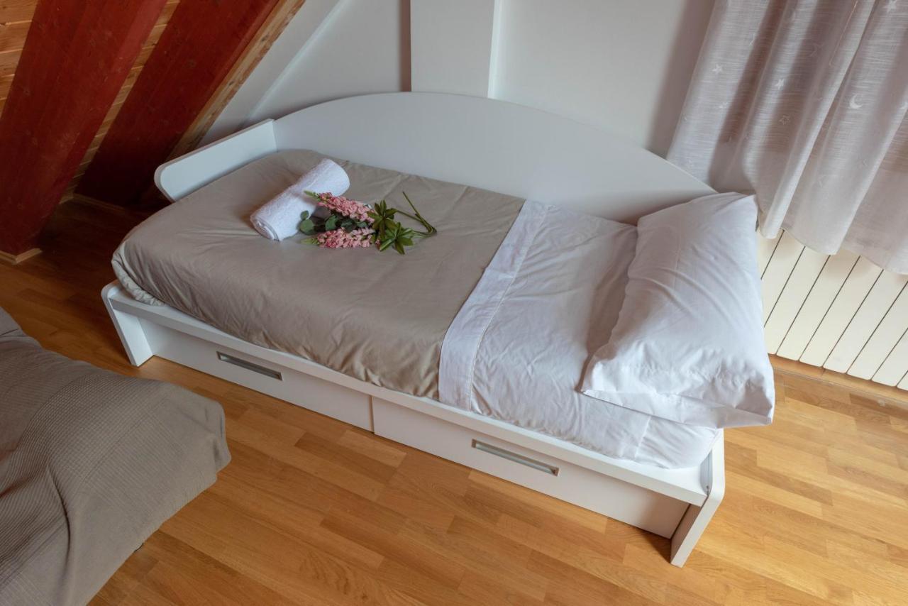 Apartamento El Molino Tramacastilla de Tena Bagian luar foto