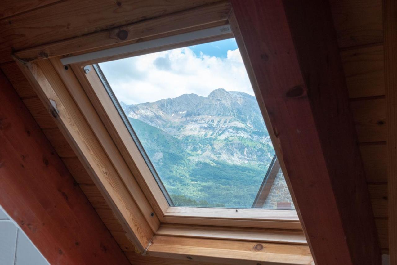 Apartamento El Molino Tramacastilla de Tena Bagian luar foto